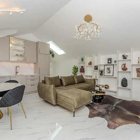 Apartman Little Miracle-seafront Luxury