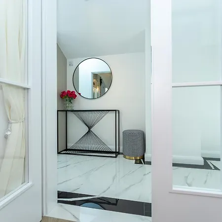 Little Miracle-seafront Luxury Sveti Filip i Jakov