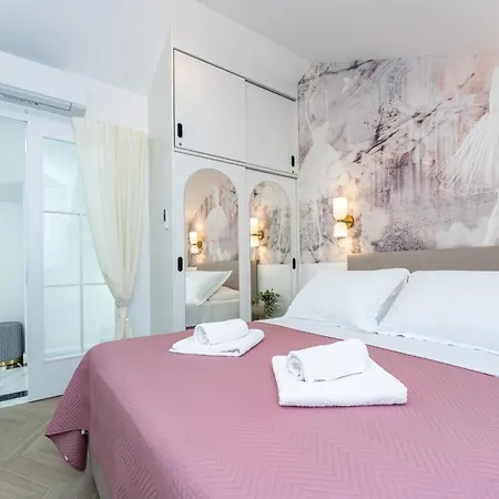 Little Miracle-seafront Luxury Apartman