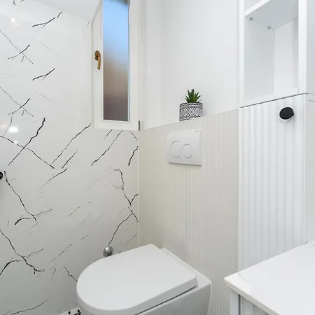Apartman Little Miracle-seafront Luxury