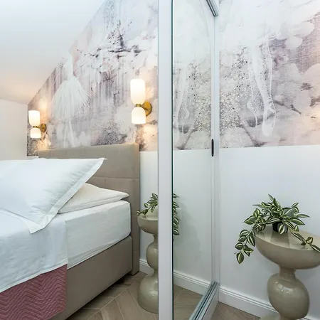 Little Miracle-seafront Luxury Sveti Filip i Jakov