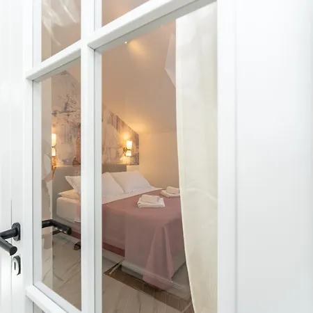Little Miracle-seafront Luxury Apartman Sveti Filip i Jakov