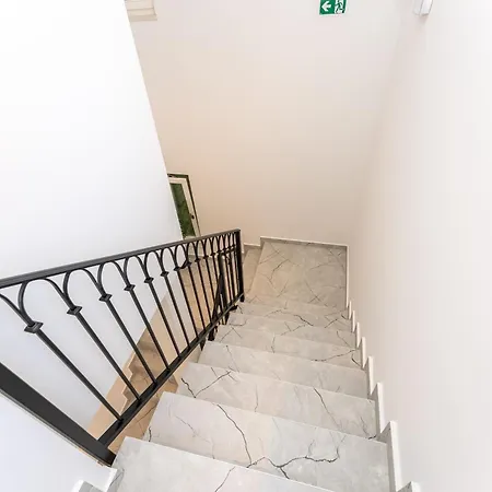Apartman Little Miracle-seafront Luxury Sveti Filip i Jakov